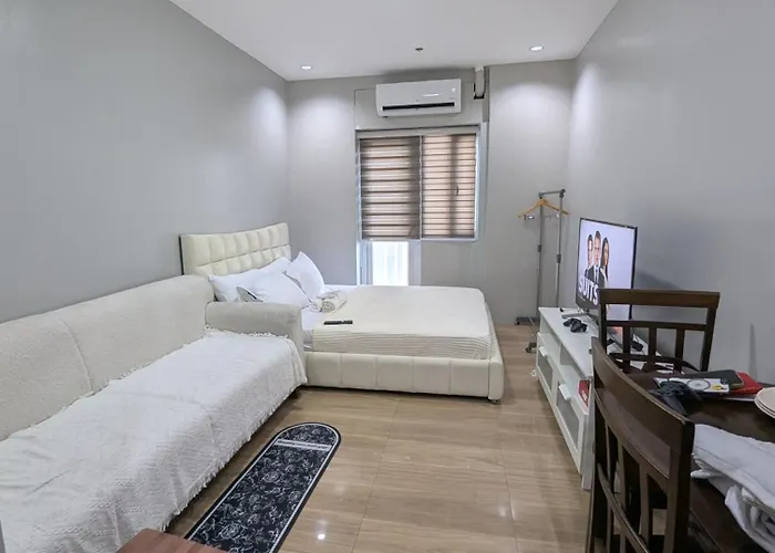 Aparthotel Miya's Crib Staycation B Manila