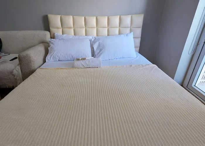 Miya's Crib Staycation B Aparthotel 3*